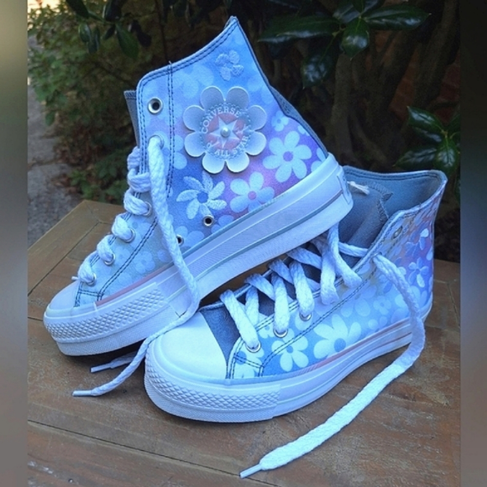 NEW Converse Chuck High Tops Floral Flower Embroidered Custom Rare Multi Colored